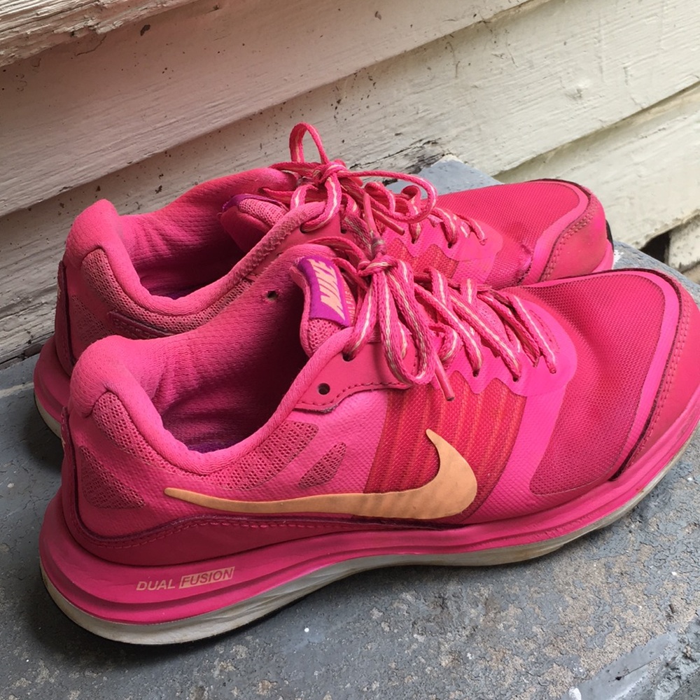 Nike Dual Fusion X Pink Running Shoes